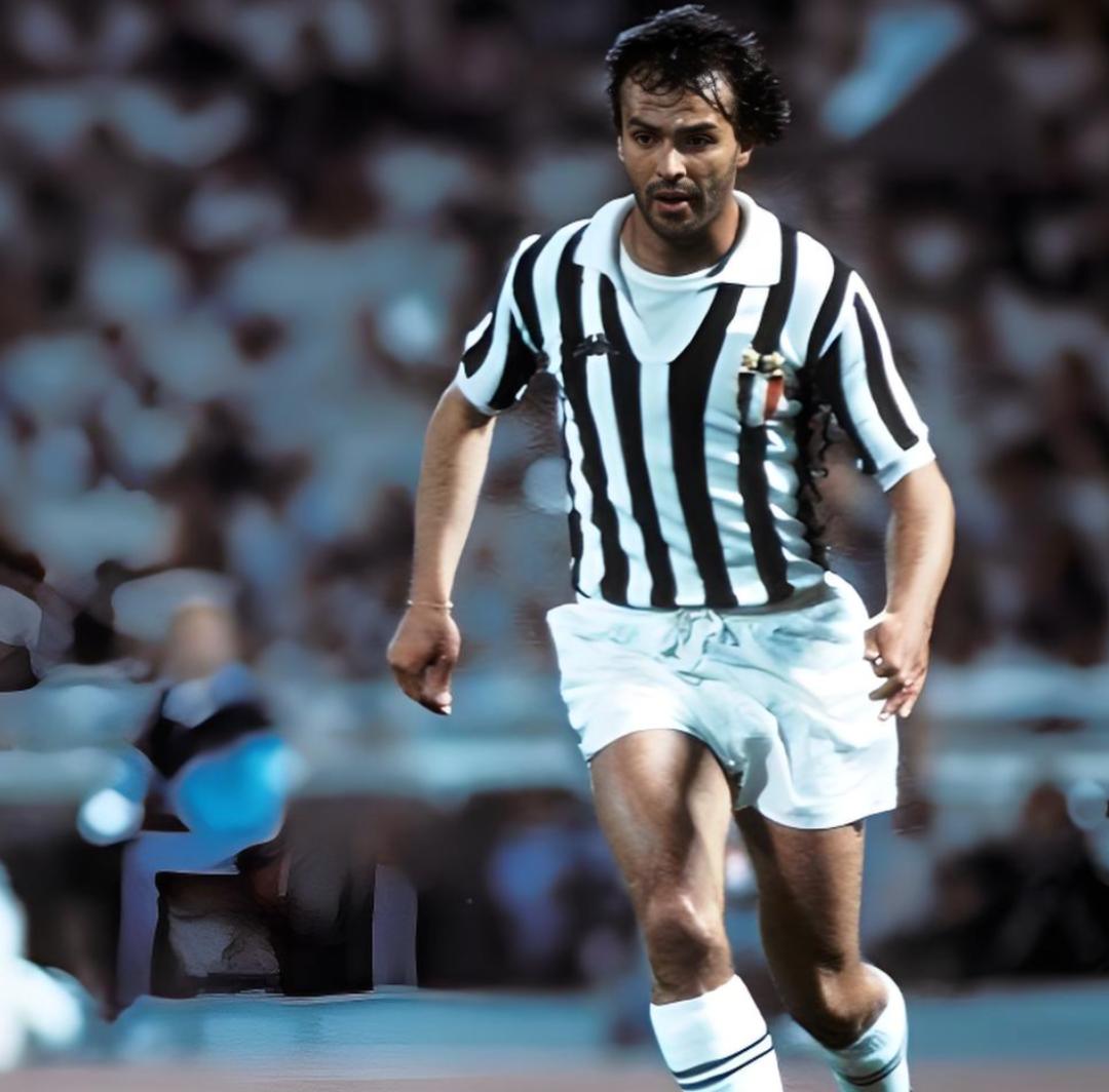 爱游戏网址 -清晨突围战来临；尤文图斯围绕亚冠造点机会；悬念犹存；心理建设被强调 