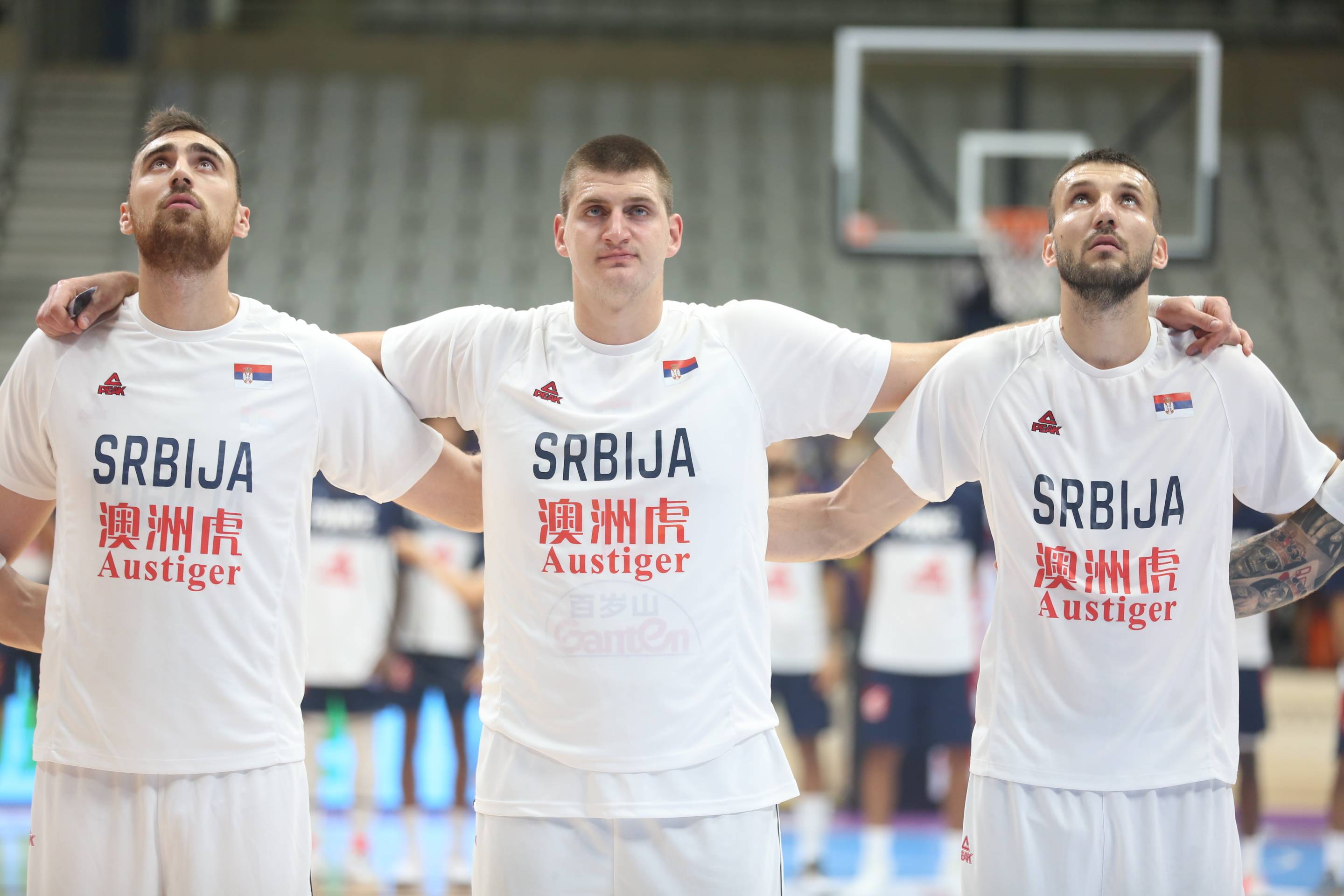 爱游戏网页版 -里程碑夜！丹佛掘金扳平良机，CBA季后赛今夜刷纪录，球迷炸锅，年轻球员得到机会的简单介绍