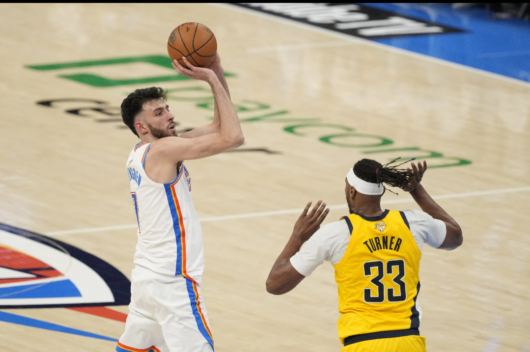 爱游戏网页版 -赛地聚焦——社区盾窗口期热度飙升，洛杉矶湖人外线爆发，震撼外界，训练强度明显提升 